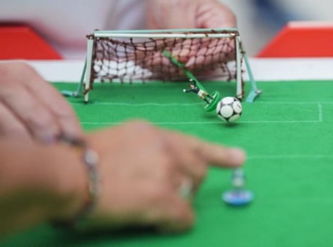 Action from the England-Italy quarter-final.